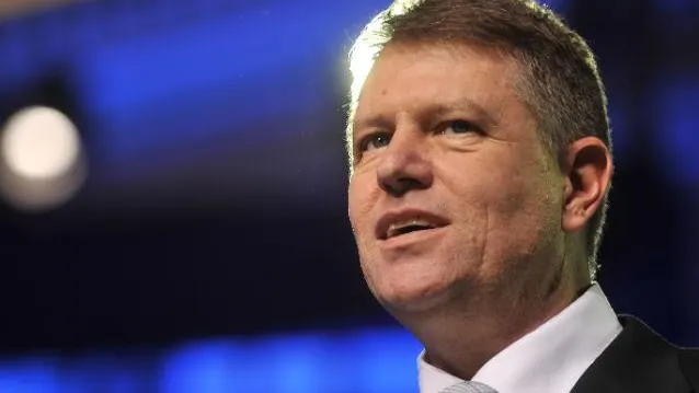 Iohannis, despre copiii înfiaţi: Am aflat cu certitudine de 100% că sunt bine merci, oameni adulţi