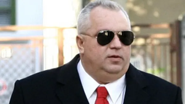Avocat: Nicuşor Constantinescu va veni de bunăvoie în ţară