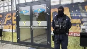 DNA: Ofiţerul BCCO Saghel dădea informaţii despre dosare patronului Petrolul Ploieşti, Daniel Capră