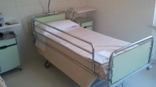 ACUZAȚII de MALPRAXIS la Slatina. Copil OPERAT de apendicită de un MEDIC cu ANTECEDENTE TERIBILE