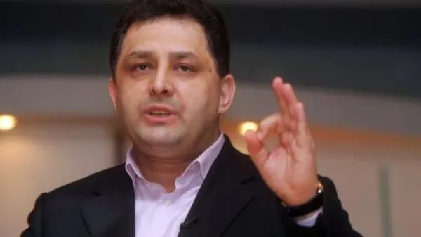 Vanghelie: Nu voiau să aibă contracandidați, le-a fost teamă. Dragnea și Ponta se mint unul pe altul