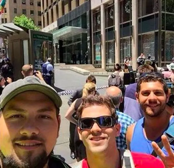 LUARE de OSTATICI la Sydney. Gesturi şocante ale trecătorilor, virale pe Internet