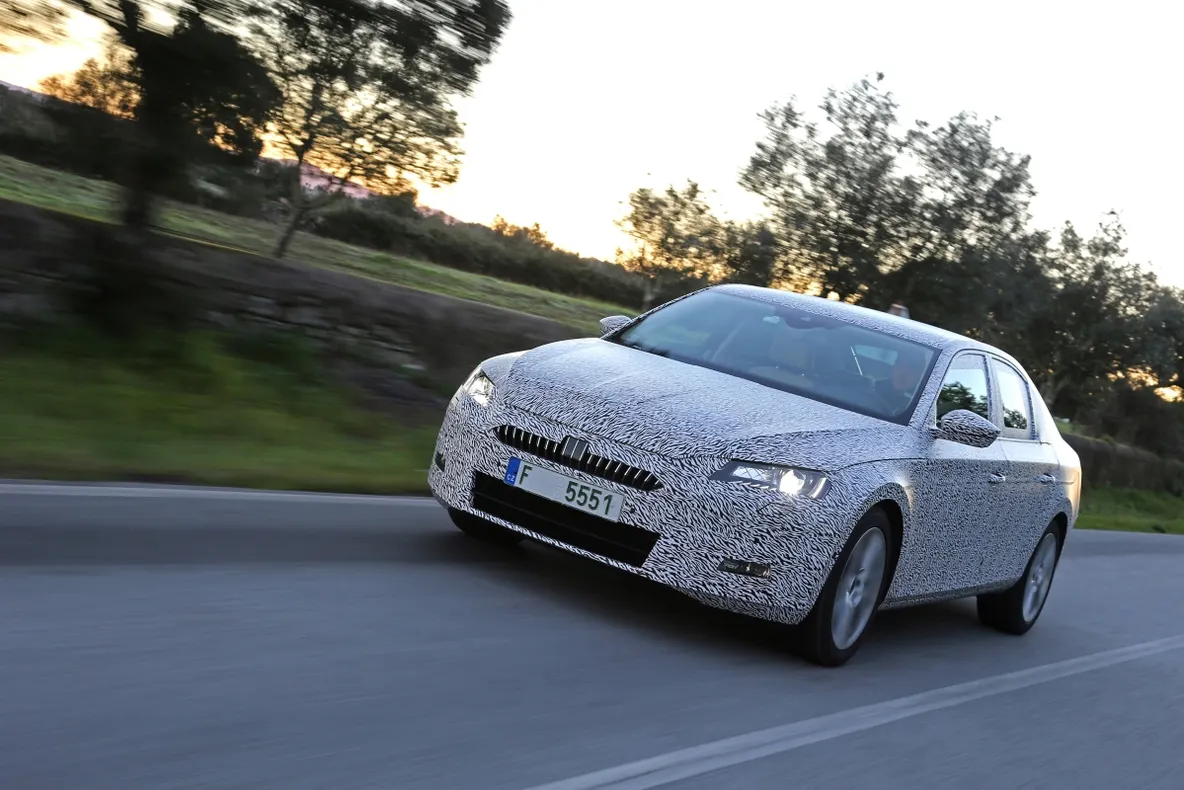 Skoda Superb: Cum arată noua Skoda Superb