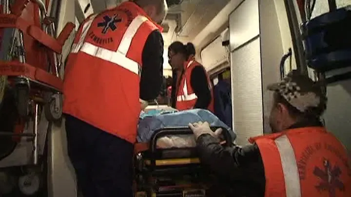 ACCIDENT TERIBIL la Târgovişte. O fetiţă şi tatăl său, LOVIŢI de maşină, pe trecerea de PIETONI