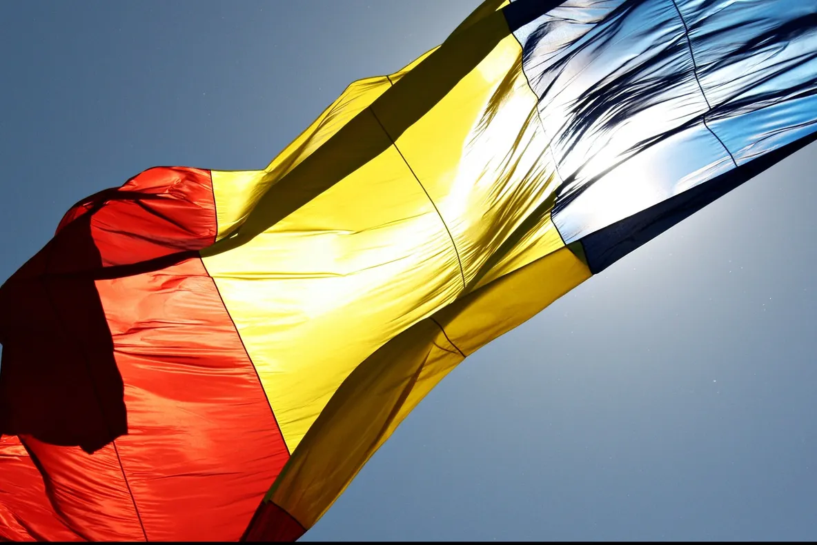 De 1 Decembrie sărbătorim România! Eşti mândru să fii român? De ce? 
