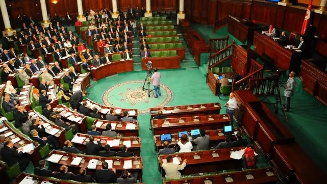 IMPOSTOR ÎN PARLAMENT: A depus jurământul în locul unui deputat