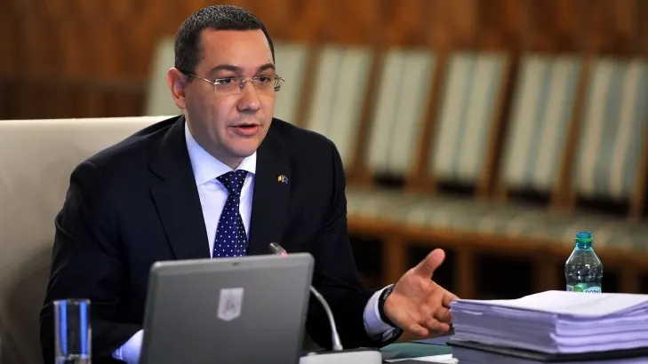 Ponta renunţă la titlul de doctor. CE SCRIE PRESA STRĂINĂ