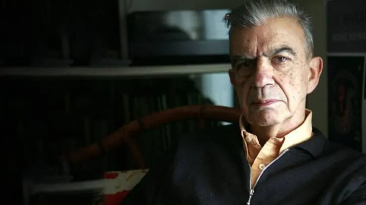 Românul care a ÎNGROZIT Grecia. A mărturisit că l-a UCIS pe un SCRIITOR faimos