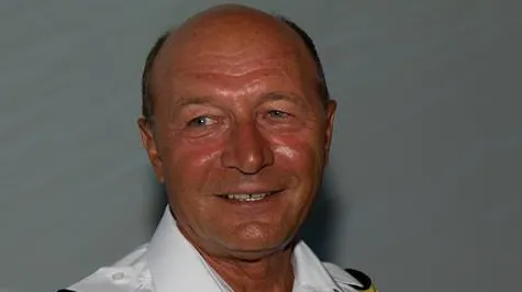 Traian Băsescu şi-a schimbat fotografia de profil de pe Facebook