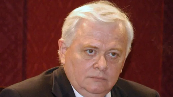 INTERCEPTĂRI în dosarul RETROCEDĂRILOR: Hrebenciuc se lăuda cu influența deținută în toate partidele