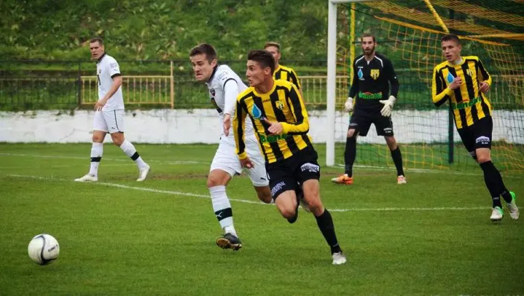 Un fotbalist român a ajutat fără să știe mafia pariurilor: a marcat un gol de 45.000 de euro