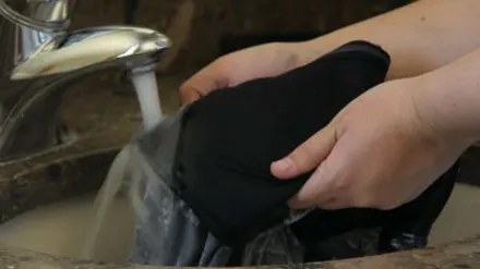 Truc: Cum să speli hainele cu paiete