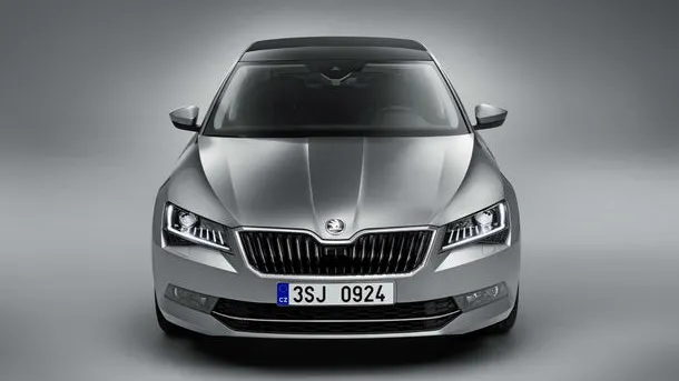 Skoda Superb Combi: Skoda anunţă data de lansare a Skoda Superb Combi
