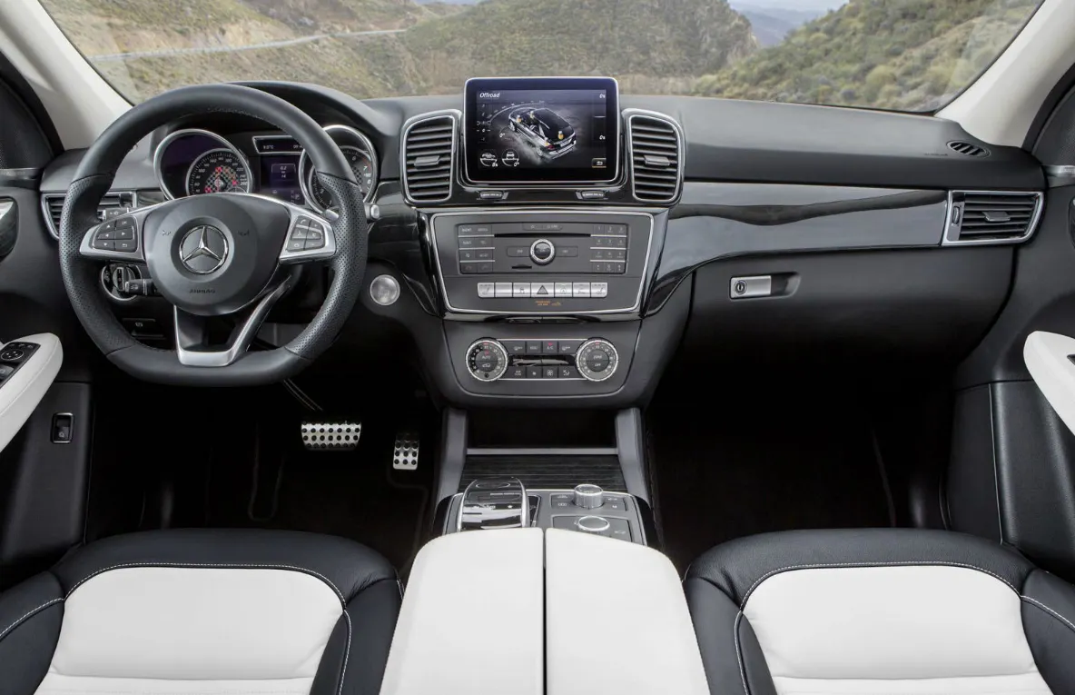 Mercedes GLE: Cum arată noul SUV Mercedes înlocuitorul modelului ML
