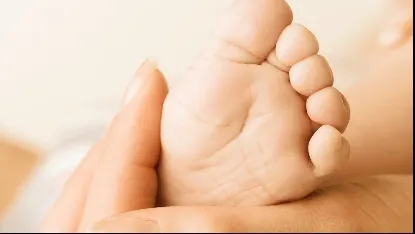 Cât de rău este să fi mama în România? Un copil mai mic de un an moare la fiecare 5 ore