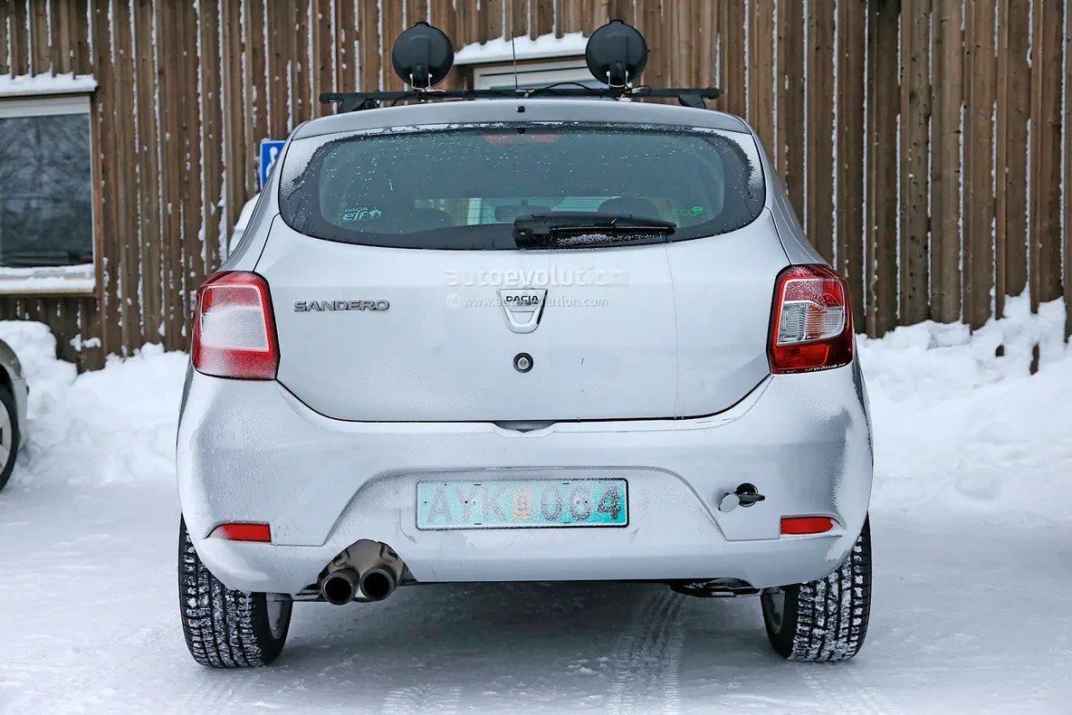 Dacia Sandero RS: Când va fi lansat şi cum va fi echipat Sandero RS