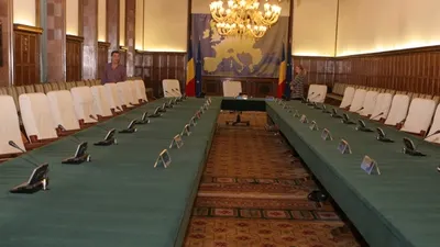 Ce gafe a descoperit FMI în mapele de la Palatul Victoria
