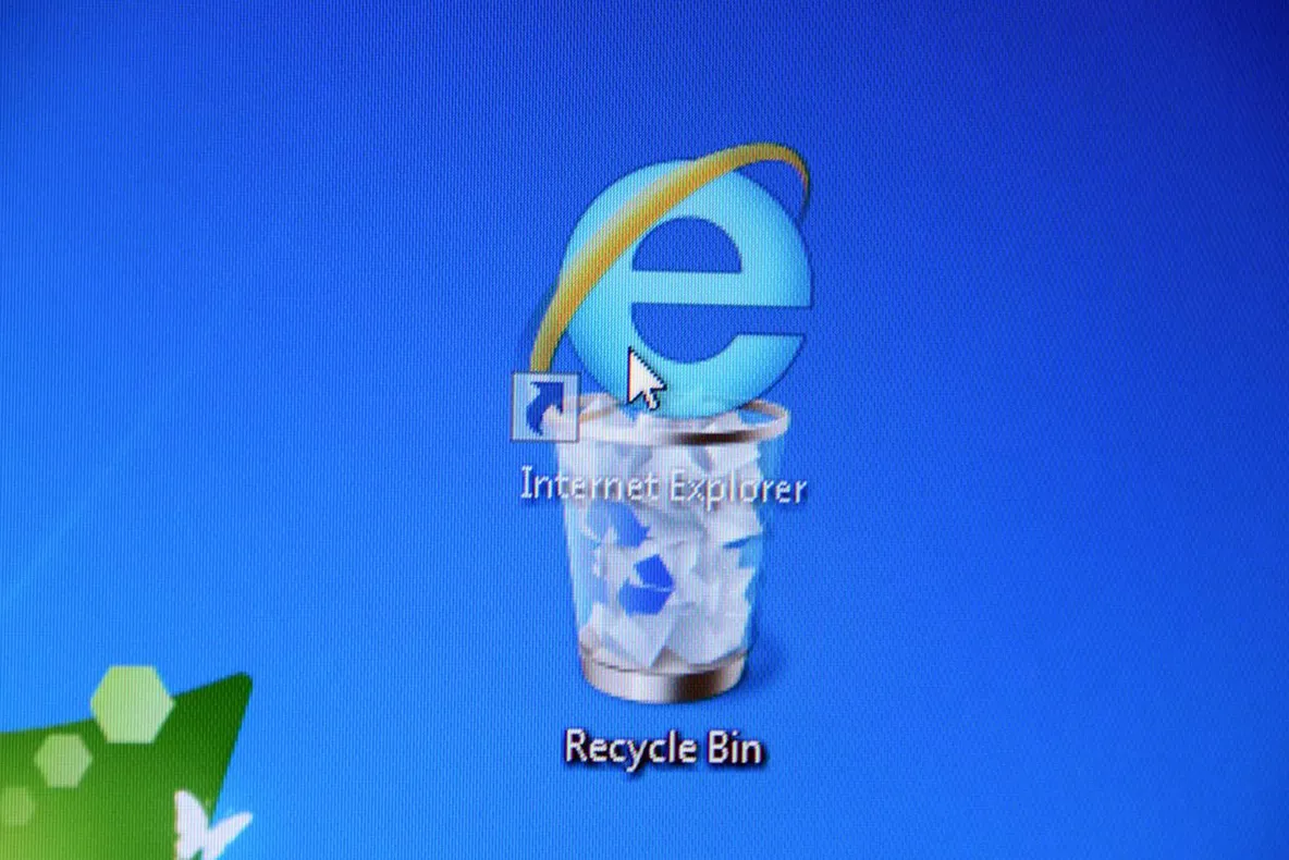 Microsoft închide Internet Explorer, dar iată cu ce nebunie de program îl înlocuiește!