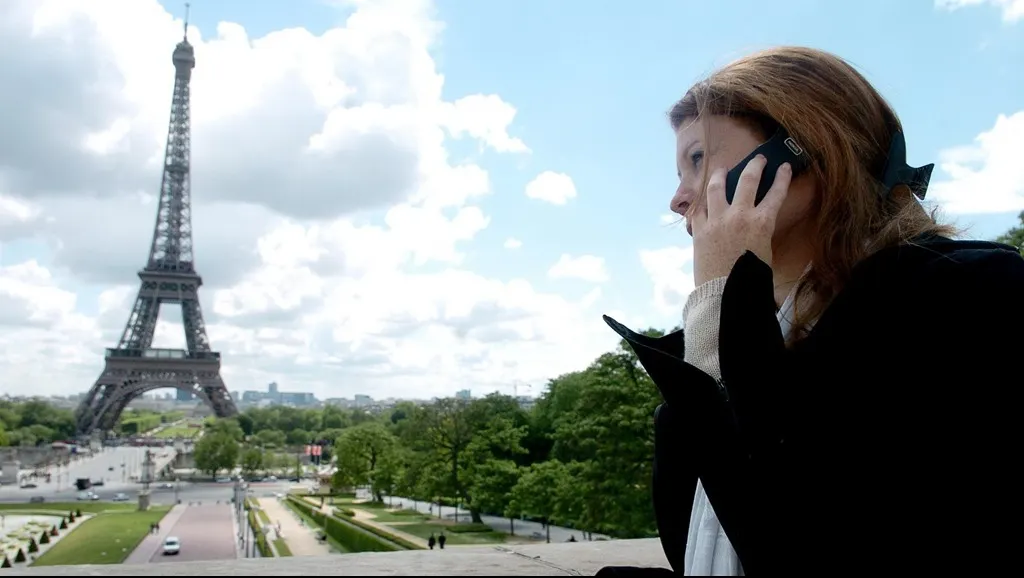Atenţie! Cu cât poţi fi TAXAT în roaming, după ce ţi-ai consumat ce era inclus în abonament