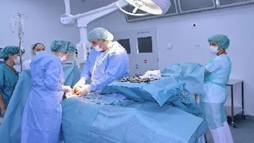 I-au tăiat ambii sâni DIN GREŞEALĂ. Femeia trebuia operată la un mamelon