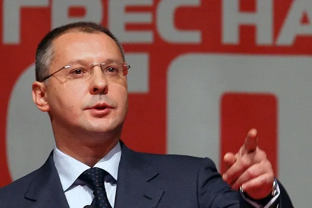 Preşedintele PES şi aliatul lui Ponta, Serghei Stanişev, anchetat la Sofia. A rămas fără imunitate