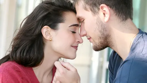 5 locuri unde îţi poţi întâlni jumătatea