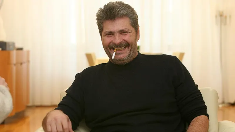 Nicolae Rațiu: Sorin Ovidiu Vîntu, un păianjen otrăvitor