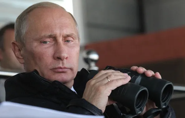 Putin: Am transformat Crimeea într-o fortăreață. Rusia, pregătită să apeleze la arme nucleare