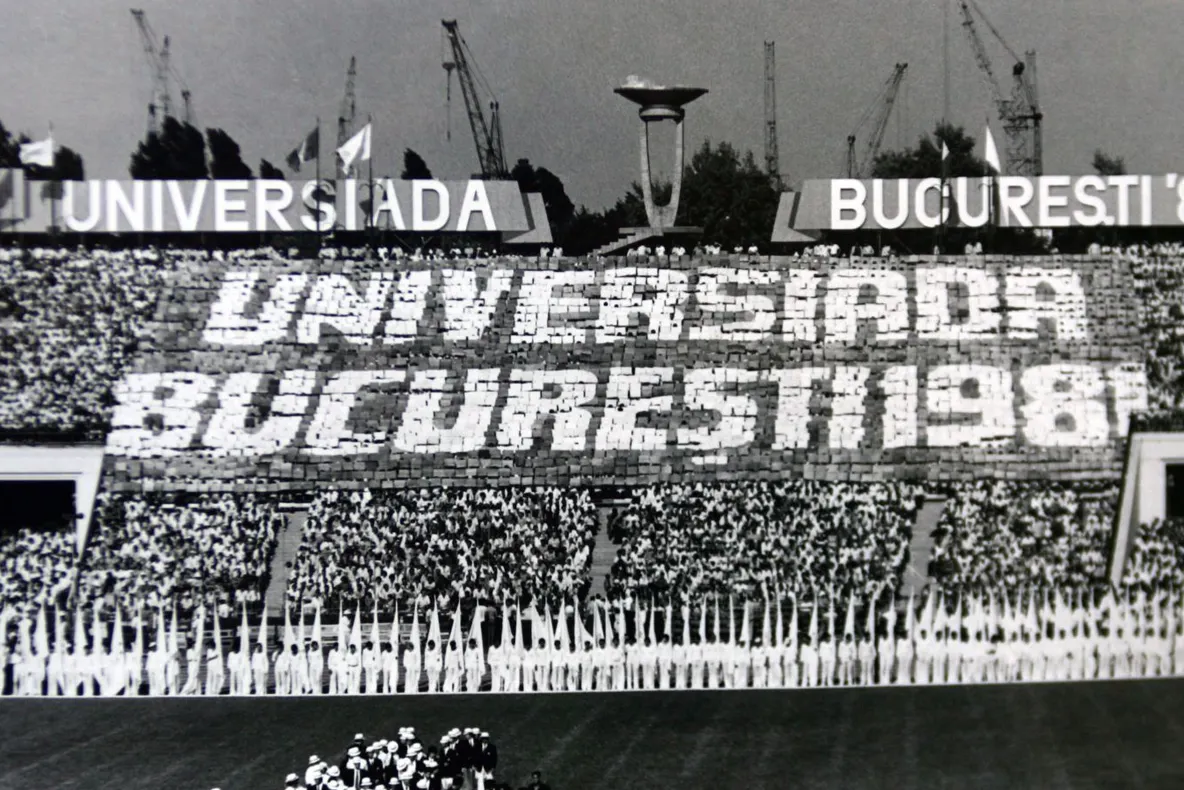 Universiada în România, Pro și Contra, ora 23.00, Jocuri de Putere