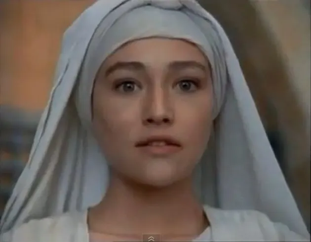 Cum arată azi actrița care a interpretat-o pe Fecioara Maria în filmul Iisus din Nazaret