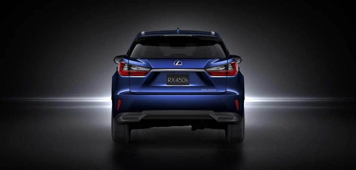 Lexus RX: Primele imagini oficiale cu noul Lexus RX
