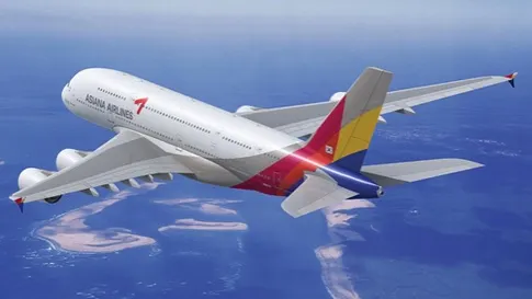 Incident aviatic. Zeci de răniţi, după ce un avion a ieşit de pe pistă 