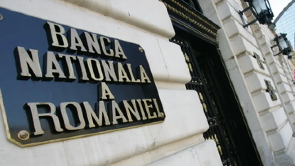 Cu cât a crescut numărul restanțierilor la bănci 