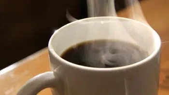 Câtă cafea e bine să bem pe zi?