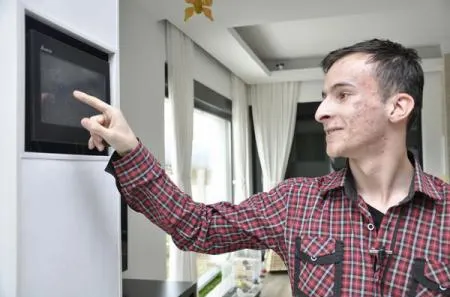 Casa viitorului: Cum arată casa inteligentă, un proiect realizat de un student din Sibiu