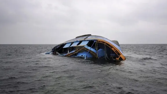 Tragedie în Mediterana: Cel puţin 400 de morți într-un naufragiu