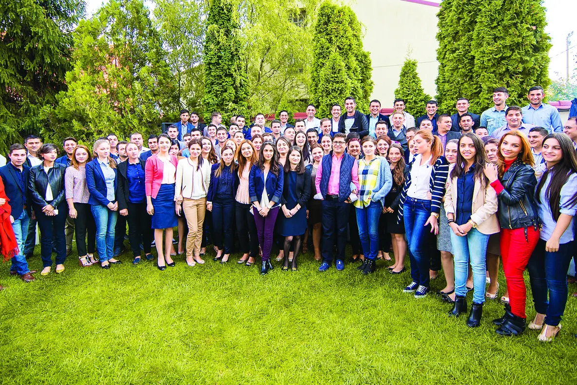 Fundația care a schimbat o generație (P)