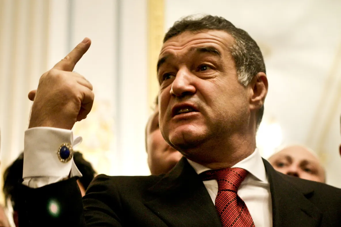 Becali: Tribunalul a spus că pot folosi numele Steaua, o să pun "Steaua" în noua siglă