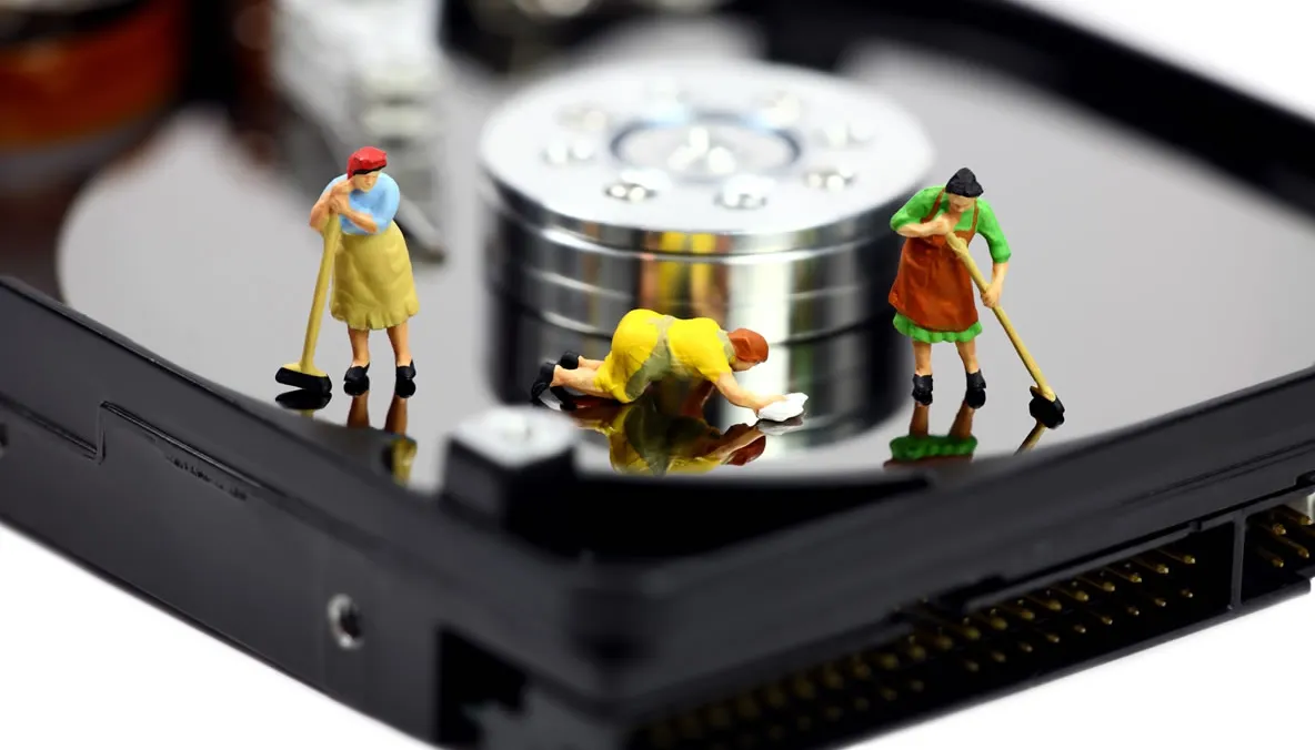 Ți s-a stricat calculatorul? Iată cum salvezi totul de pe hard disk!