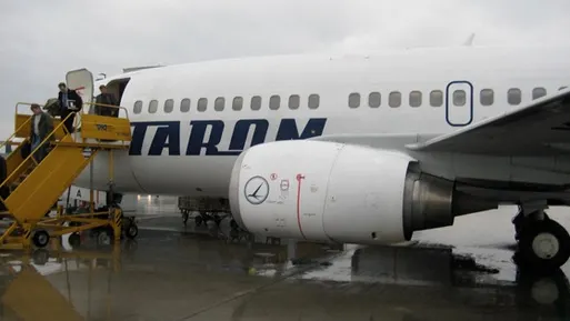 Parlamentari PNL, blocaţi pe aeroporturi. Liberalii acuză o conspiraţie şi cer amânarea plenului 
