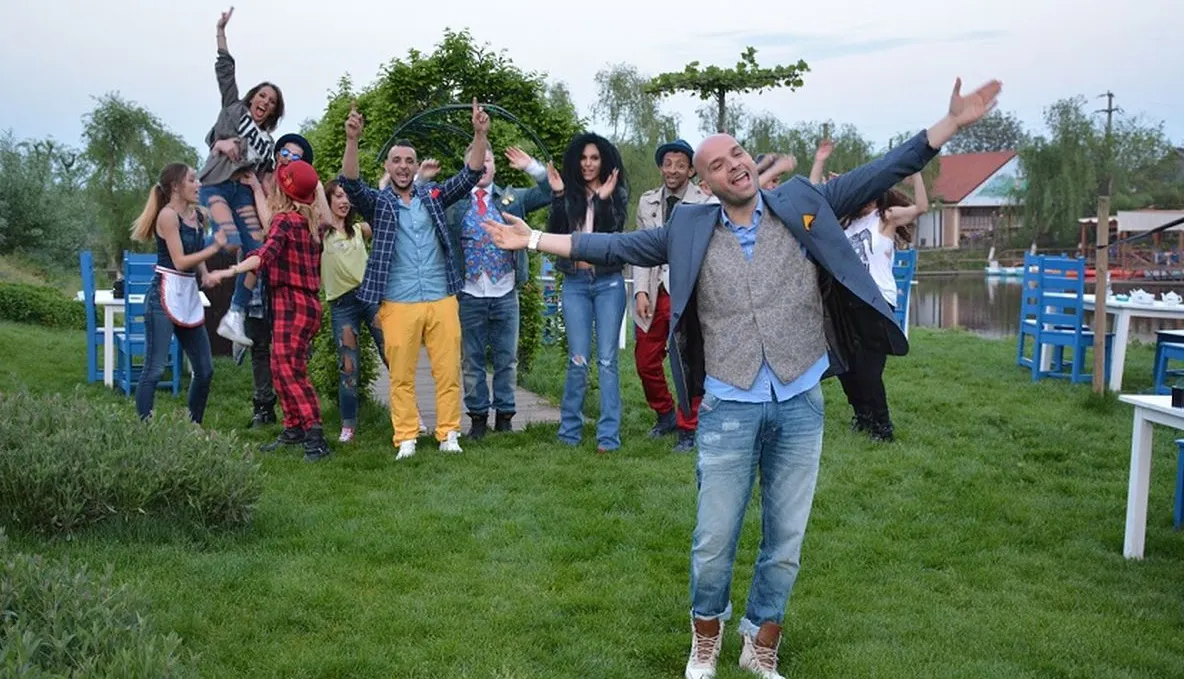 Trupa Alb Negru revine cu un nou single: "Love, Love!"