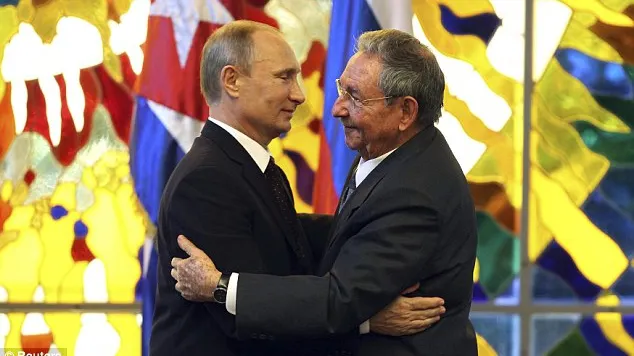 Preşedintele Cubei s-a întâlnit cu Vladimir Putin. Ce au stabilit cei doi lideri