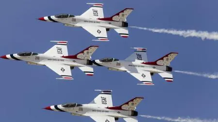 100 de avioane miliare din SUA și opt state europene desfășoară un exercițiu în nordul Europei