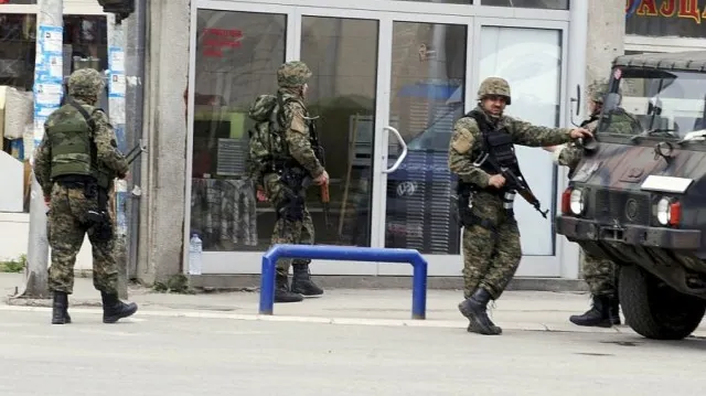 Macedonia: 30 de persoane, între care 18 kosovari, au fost inculpate pentru "terorism"