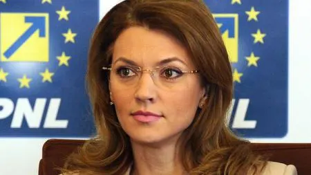 Reacția Alinei Gorghiu, după decizia CCR în cazul Șova: Tăriceanu să-și dea demisia!