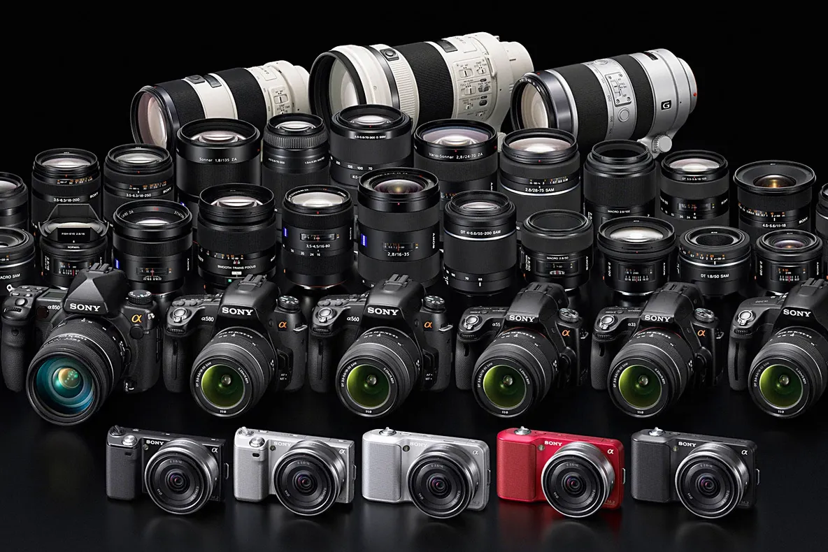 eMAG - Aparate foto DSLR și compacte la reducere 50%