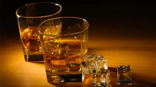 Motive pentru care whiskey-ul e foarte sănătos