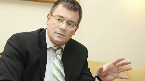 Șeful SIE, despre campania de recrutare a spionilor pe Facebook şi Google: „Sunt mulţi interesaţi”