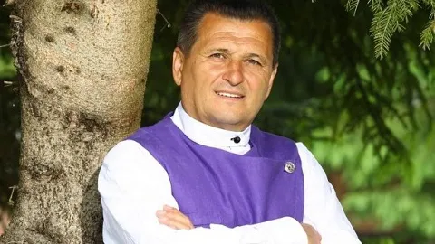 Nea Marin, în stare gravă: "Am scuipat sânge. Sunt bolnav, habar n-aveți prin ce trec"