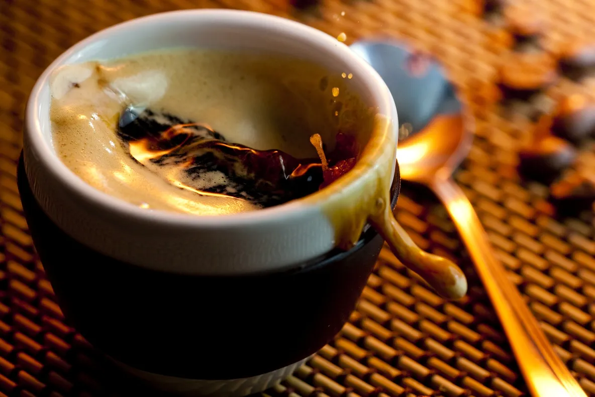 Adevărata diferență dintre cafea și ness. Care băutură este mai sănătoasă